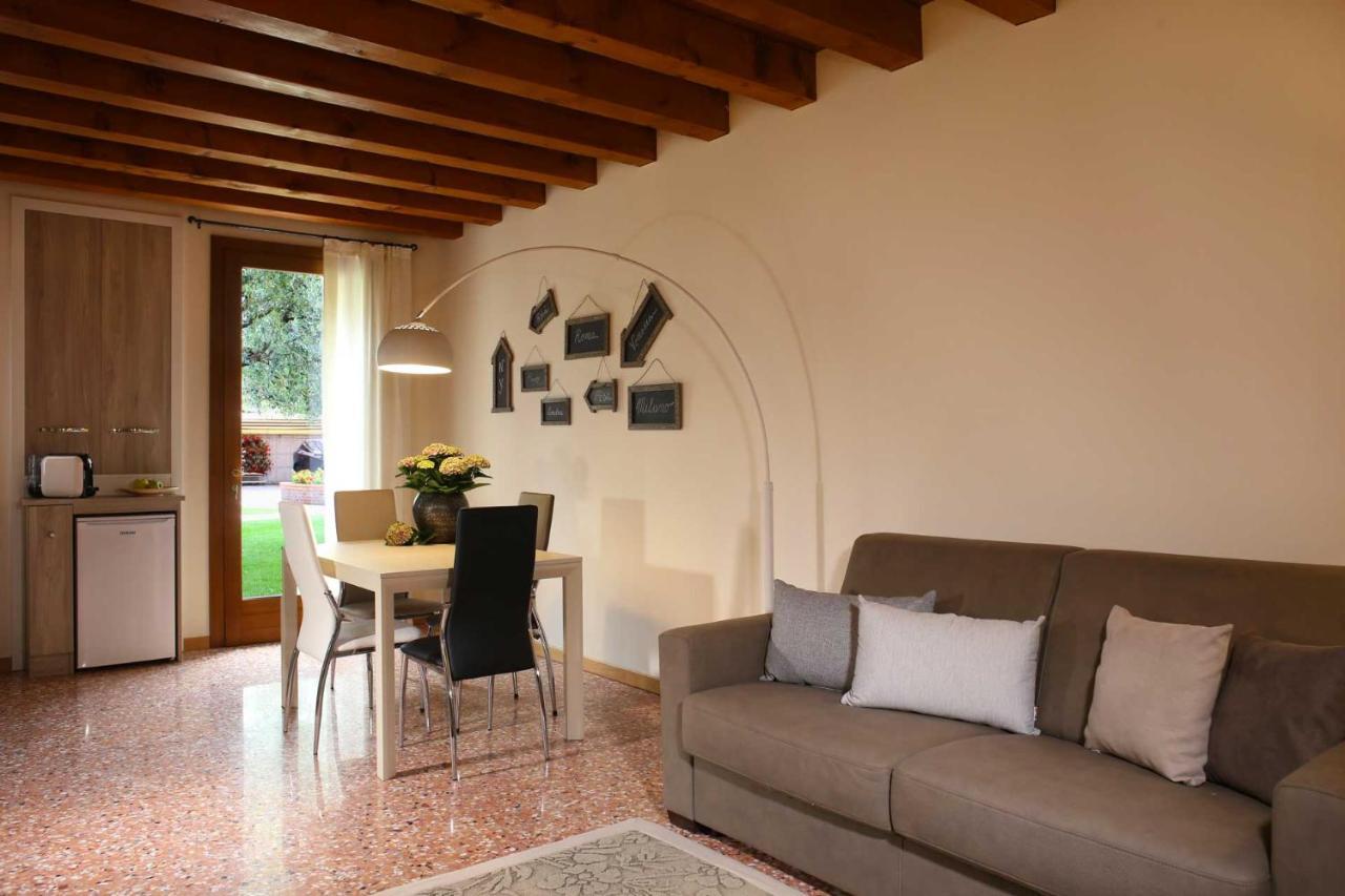 Villa Tiziano Residence Rosà Exterior photo